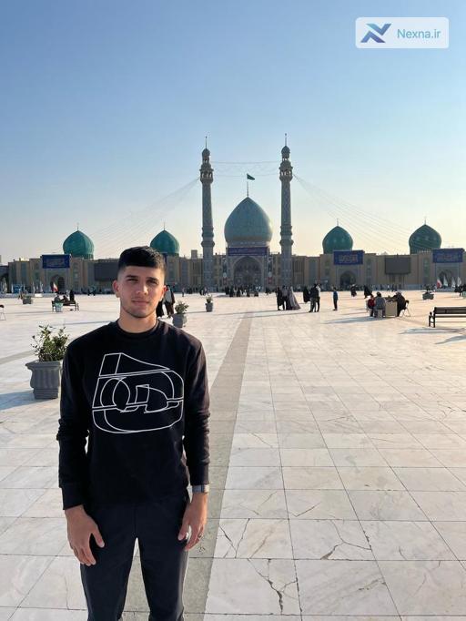 تصویر منتشر شده از آریا یوسفی بازیکن تیم ملی فوتبال و تیم سپاهان در مسجد مقدس جمکران