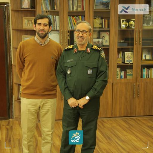 پیشنهاد شغلی به یک آقازاده