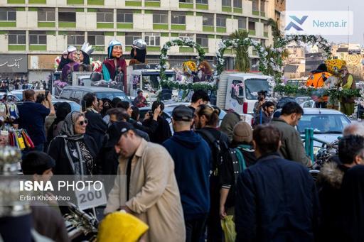 کارناوال شادی نوروز ۱۴۰۳ در تهران: استقبال از بهار با المان‌های نوروزی