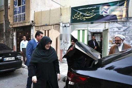 دیدار سخنگوی دولت با والده مکرمه شهید رئیسی در مشهد