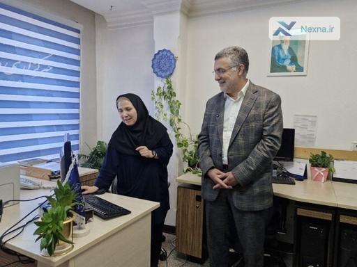 تاکید وزیر بهداشت بر اطلاع رسانی دقیق و ارتقای سواد سلامت در بازدید از ایسنا